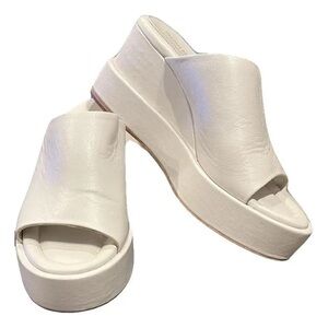 Paloma Barcelo Cream Wedge Slides